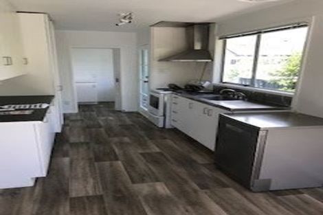 Photo of property in 57 Reynella Drive, Massey, Auckland, 0614