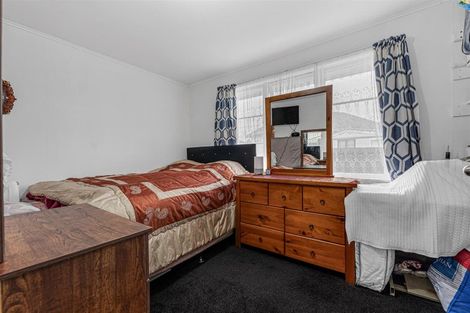 Photo of property in 11a Ellen Street, Manurewa East, Auckland, 2102