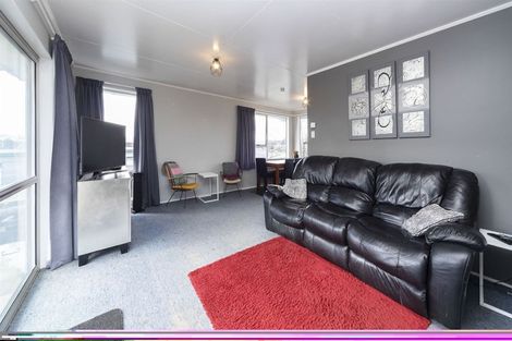 Photo of property in 12 Ruru Road, Taihape, 4720