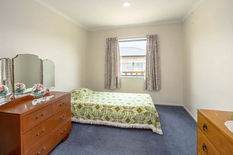 Photo of property in 43 Solway Crescent, Solway, Masterton, 5810