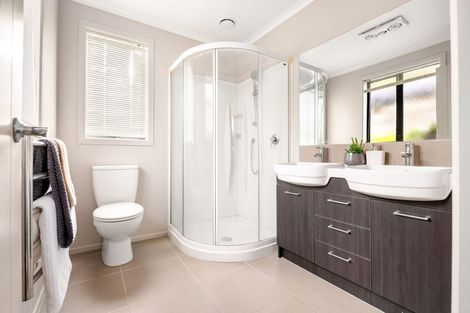 Photo of property in 102 Barrington Drive, Huntington, Hamilton, 3210