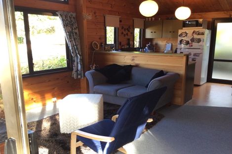 Photo of property in 6 Park Avenue, Waikanae, 5036