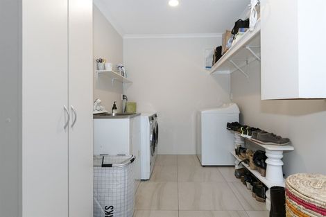 Photo of property in 37 Saint Andrews Drive, Bethlehem, Tauranga, 3110