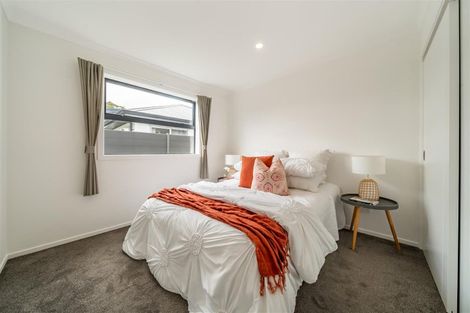 Photo of property in 8 Whitten Way, Wallaceville, Upper Hutt, 5018