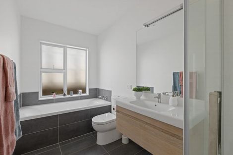 Photo of property in 40 Fairwater Road, Warkworth, 0910