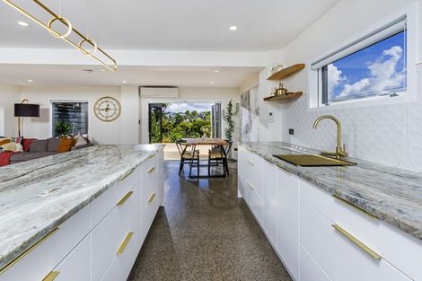 Photo of property in 140 Deep Creek Road, Torbay, Auckland, 0630