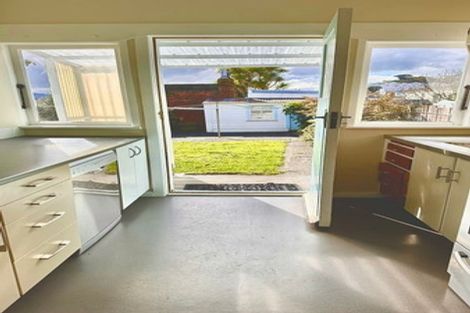 Photo of property in 67 Pirie Street, Mount Victoria, Wellington, 6011