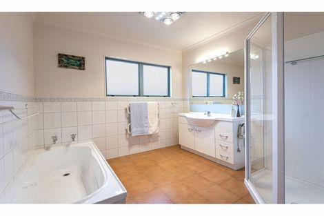 Photo of property in 8 Kentia Lane, Whau Valley, Whangarei, 0112