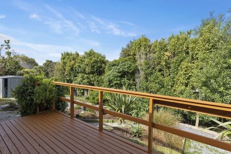 Photo of property in 3 Gribble Grove, Stokes Valley, Lower Hutt, 5019
