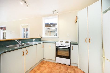 Photo of property in 18 Harris Street, Marton, 4710