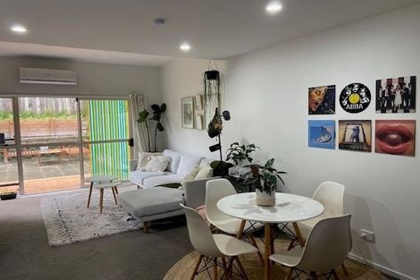 Photo of property in 3/206 Manuka Road, Bayview, Auckland, 0629