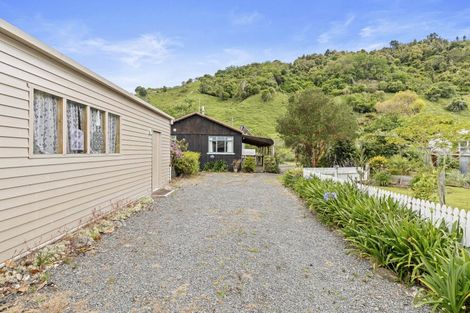 Photo of property in 21 Broadway, Mangaweka, 4797