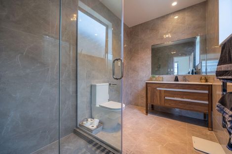 Photo of property in 7 Ropere Street, Kumeu, 0810