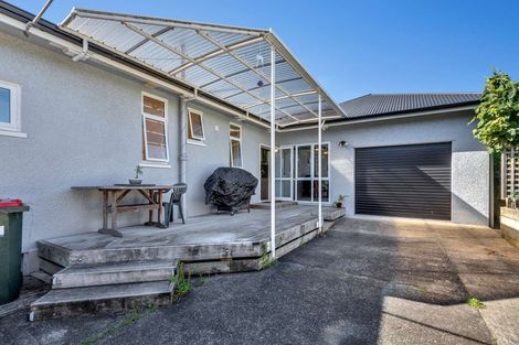 Photo of property in 10 William Street, Marton, 4710
