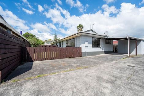 Photo of property in 2/4a Browns Road, Manurewa, Auckland, 2102