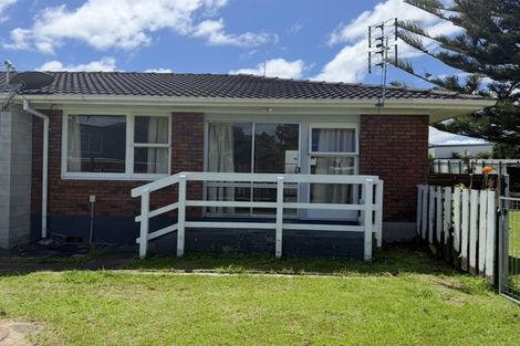 Photo of property in 2/15 Woolfield Road, Papatoetoe, Auckland, 2025