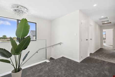 Photo of property in 14 Hampshire Lane, Karaka, Papakura, 2580