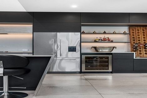 Photo of property in 10 Weka Street, Fendalton, Christchurch, 8041