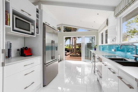 Photo of property in 42 Wendover Road, Glendowie, Auckland, 1071