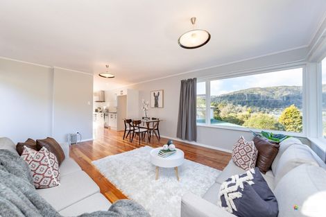 Photo of property in 79 Bird Grove, Stokes Valley, Lower Hutt, 5019