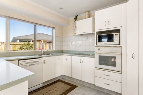 Photo of property in 27 Luculia Drive, Mount Maunganui, 3116