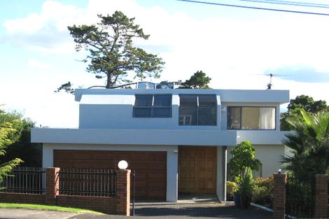 Photo of property in 59 Takutai Avenue, Half Moon Bay, Auckland, 2012