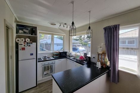 Photo of property in 203 Taita Drive, Avalon, Lower Hutt, 5011