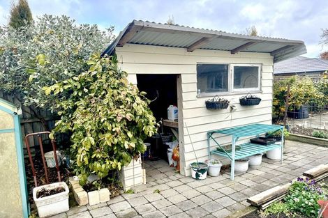 Photo of property in 19 Bridge Street, Southbridge, 7602