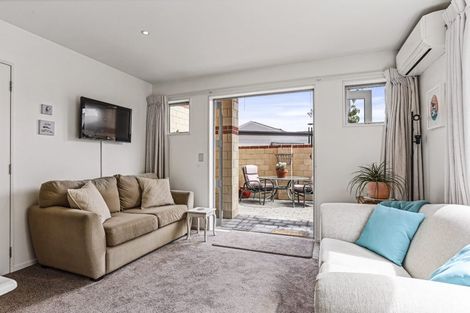 Photo of property in 10 Waterford Avenue, Northwood, Christchurch, 8051