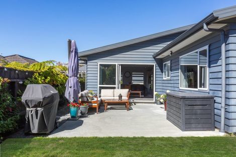 Photo of property in 6 Spritsail Place, Whitby, Porirua, 5024
