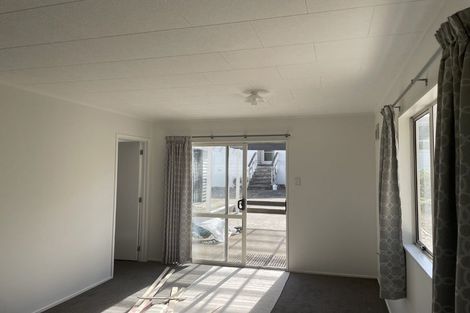 Photo of property in 35 Eddowes Street, Manurewa, Auckland, 2102