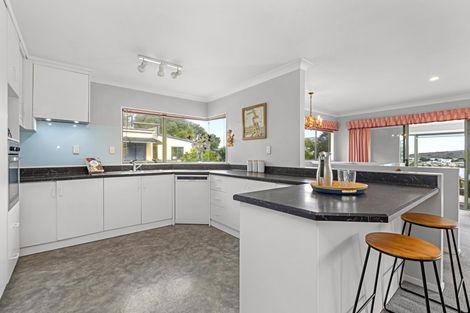 Photo of property in 30a Wainui Road, Raglan, 3225