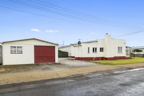 Photo of property in 129 Beach Street, Waikouaiti, 9510