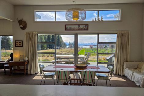 Photo of property in 8 Dwyer Place, Lake Tekapo, 7999