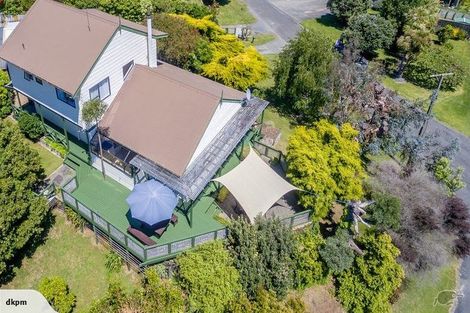 Photo of property in 38 Makora Road, Otaihanga, Paraparaumu, 5036