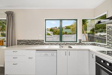 Photo of property in 18 Osprey Drive, Welcome Bay, Tauranga, 3112