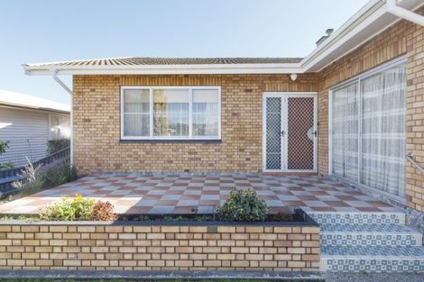 Photo of property in 15 Anglesey Place, Awapuni, Palmerston North, 4412