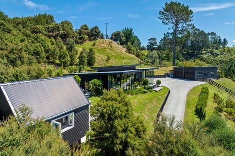 Photo of property in 343 Kanohi Road, Kaukapakapa, 0873