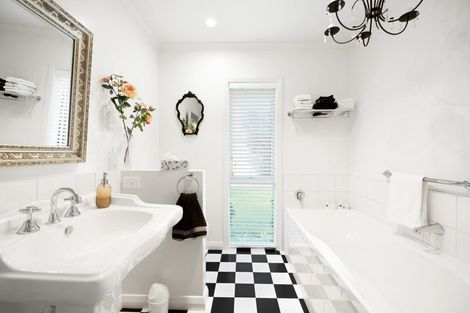 Photo of property in 71b Braid Road, St Andrews, Hamilton, 3200