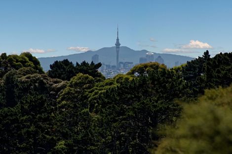 Photo of property in 191 Shaw Road, Oratia, Auckland, 0604