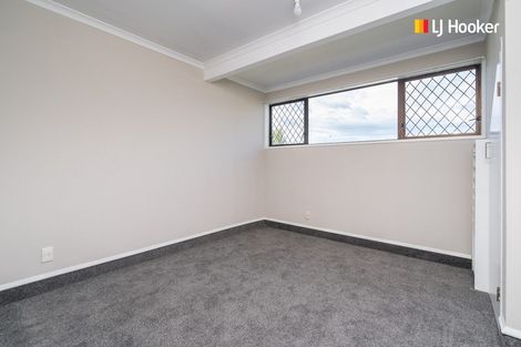 Photo of property in 165 Macandrew Road, South Dunedin, Dunedin, 9012