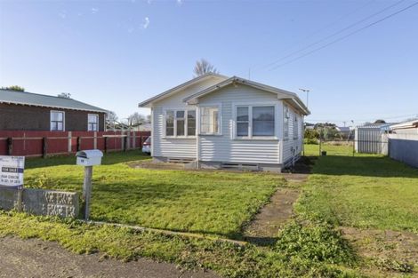 Photo of property in 84 Ketemarae Road, Normanby, Hawera, 4614