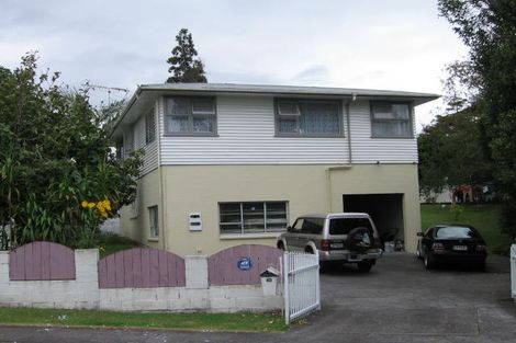 Photo of property in 40 Patts Avenue, Glendene, Auckland, 0602