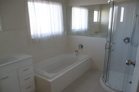 Photo of property in 63 Bramley Drive, Farm Cove, Auckland, 2012