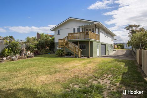 Photo of property in 49 Hillview Road, Waihi Beach, 3611