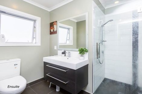 Photo of property in 69 Merton Street, Trentham, Upper Hutt, 5018