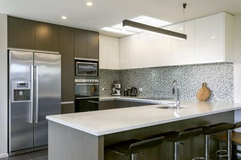 Photo of property in 19 Ernest Kemp Rise, Wharewaka, Taupo, 3330