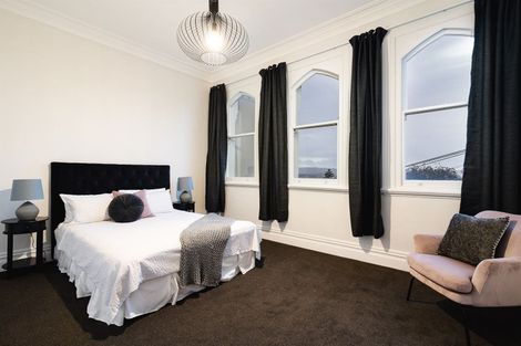 Photo of property in 50 Manor Place, Dunedin Central, Dunedin, 9016