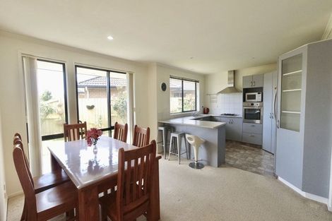 Photo of property in 10 Parkside Drive, Huntington, Hamilton, 3210