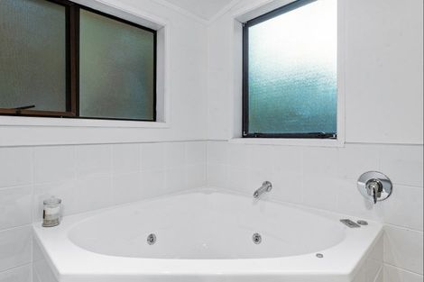 Photo of property in 934 Sandspit Road, Sandspit, Warkworth, 0982